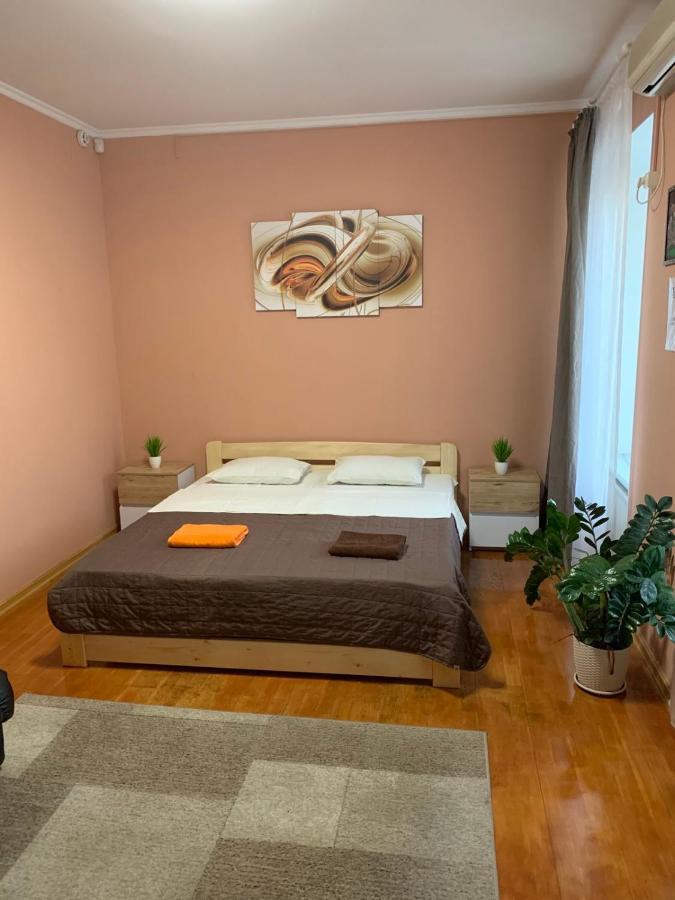 Хостел Friends House Odessa Exteriör bild